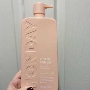 Monday Color Protect Conditioner